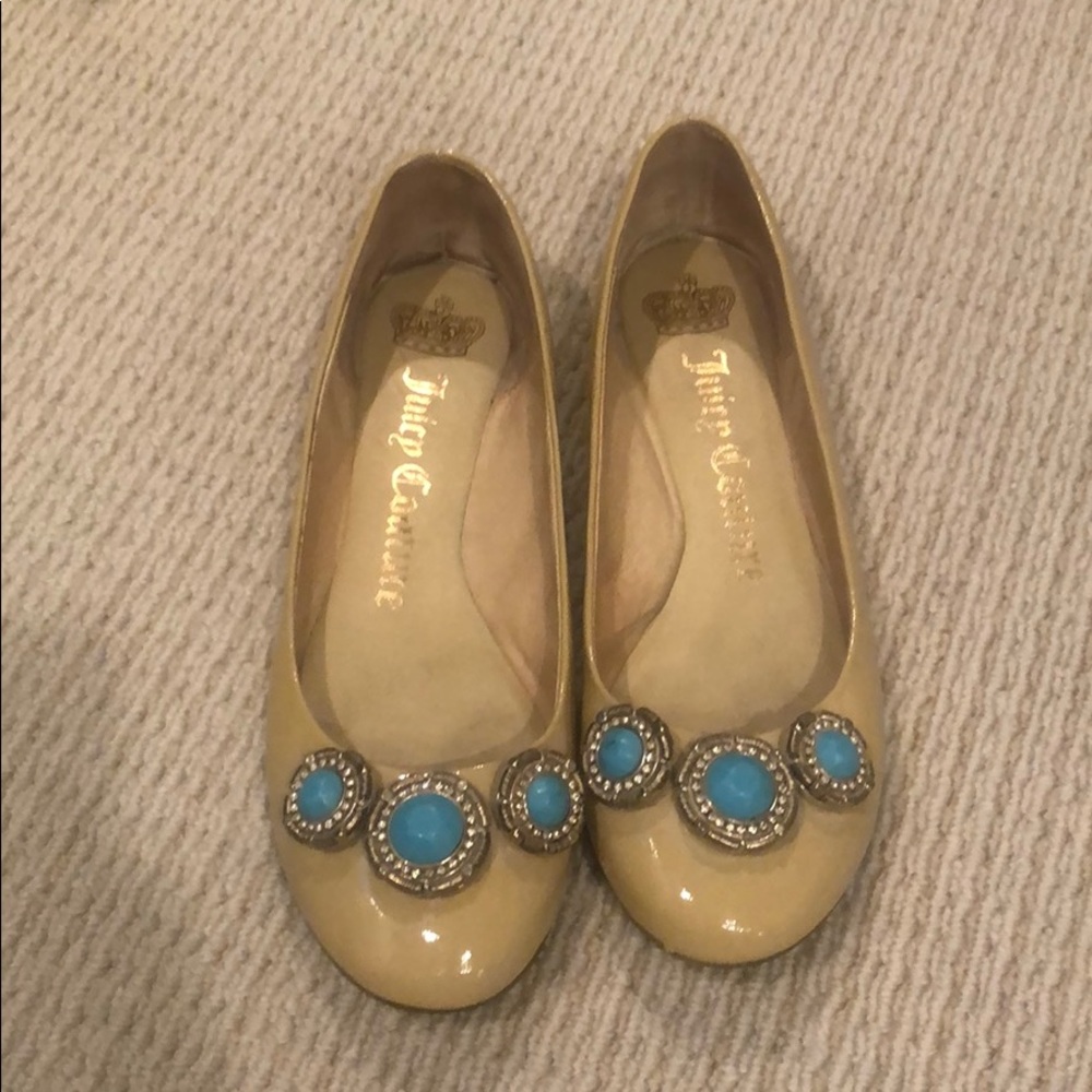Juicy Couture flats